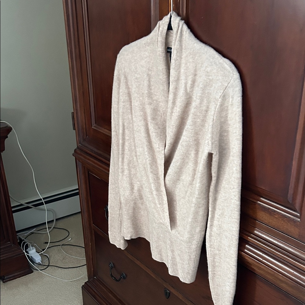 Sofia Cashmere Beige Crossover  V Neck Sweater/Size Small - Picture 5 of 6